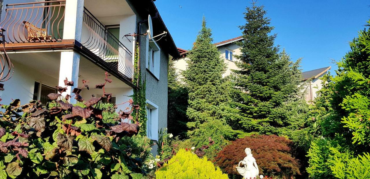 Pensjonat Nostalgia Kołobrzeg Exterior foto